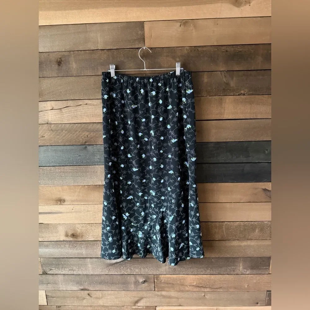 Vintage Sag Harbor Black Floral Midi Skirt Y2K Cottagecore